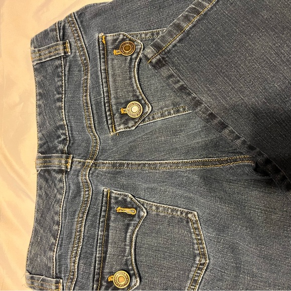 EUC Michael Michael Kors denim. Size 4. - Picture 9 of 12